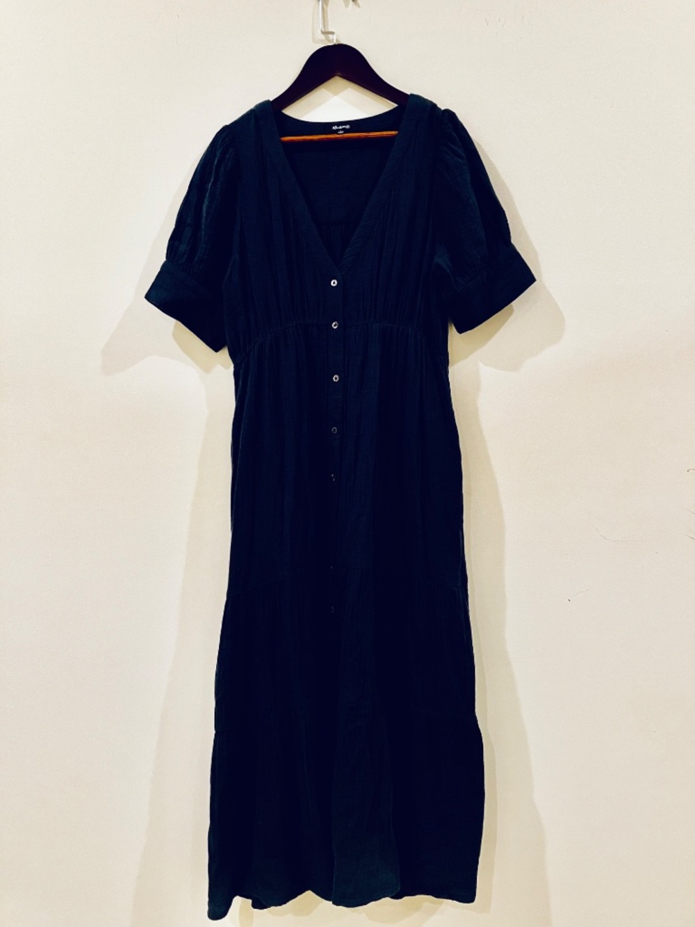 Lightspun Button Front Tiered Midi Dress Madwell Black / Deep Blue With Pockets